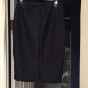 Body fitting Jennifer Lopez black skirt